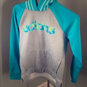 Addis’s sweatshirt